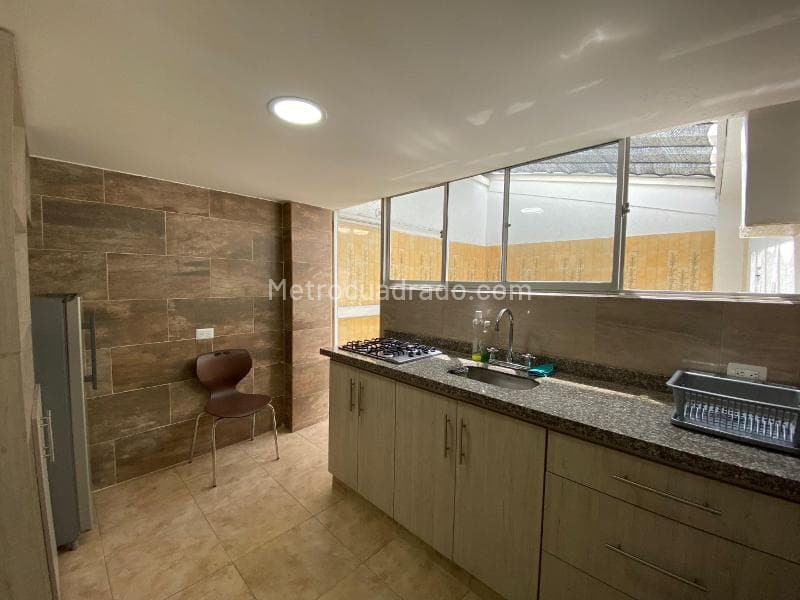 Apartamento en Potosi, Niza