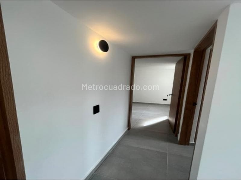 Apartamento en Comuna 5