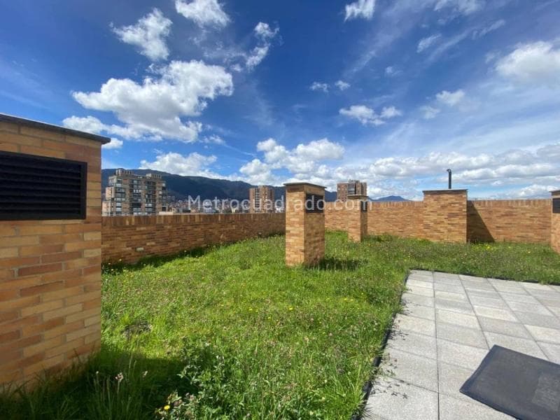 Apartamento en La Castellana, Barrios Unidos