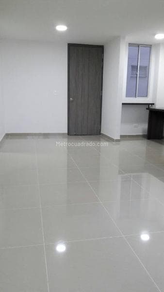 Apartamento en Comuna 05