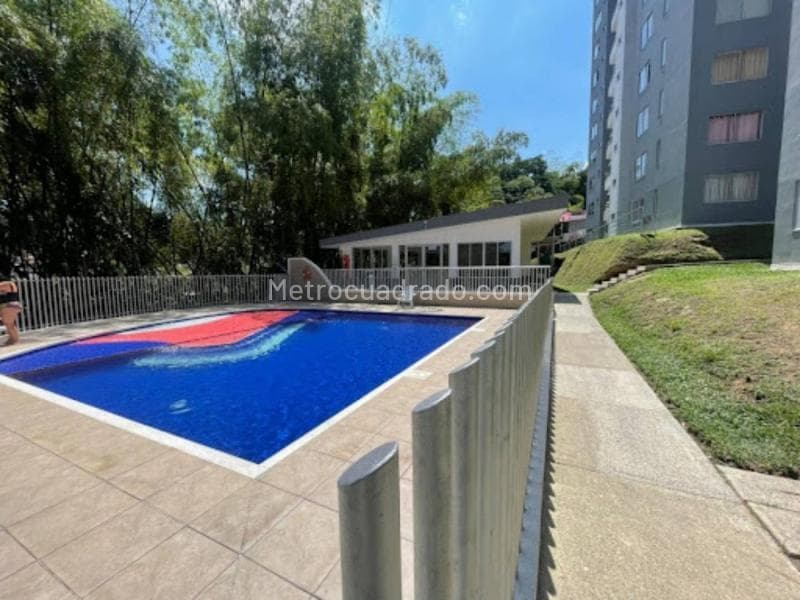Apartamento en Comuna 07