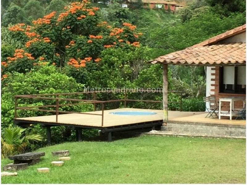 CALLE 100 SUR # 44-115