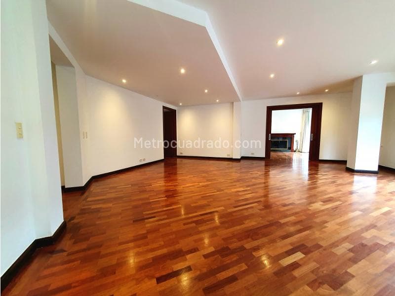 Apartamento en Centro Administrativo, Centro Histórico