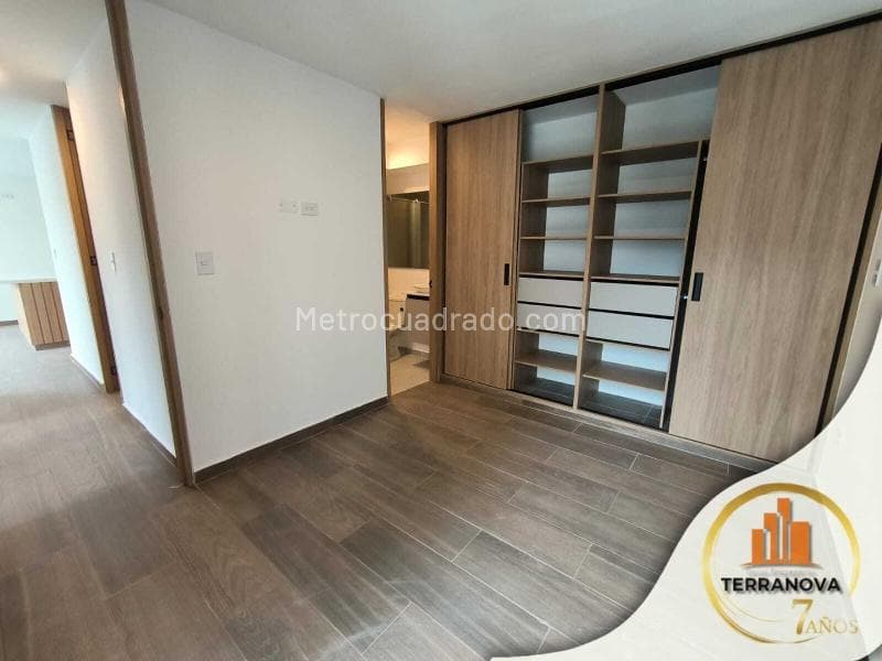 CALLE 90 4 D 15 SUR