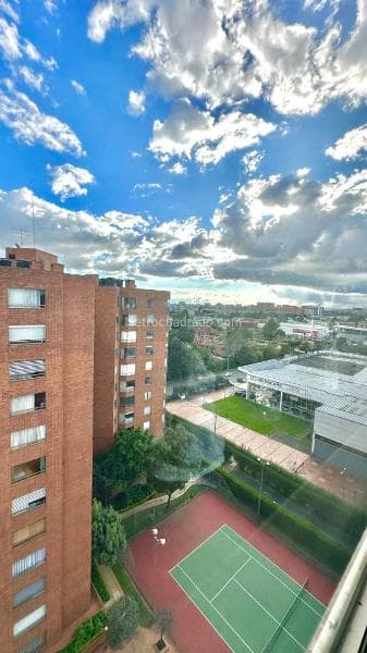 Apartamento en La Calleja, Usaquén