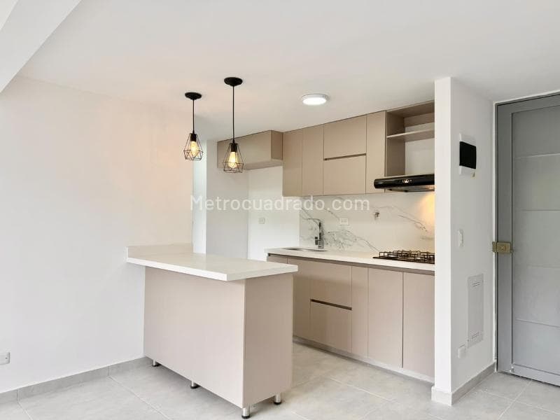 Apartamento en Comuna 4