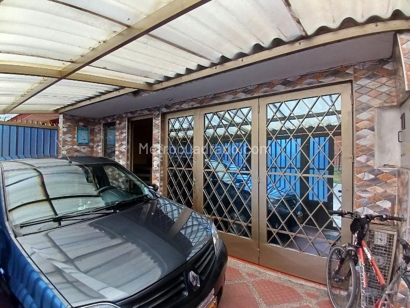 Casa en Los Alamos, Tabora