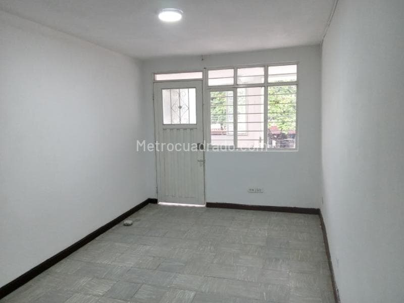 Apartamento en Comuna 19