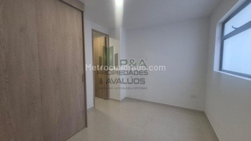 Apartamento en Comuna 06