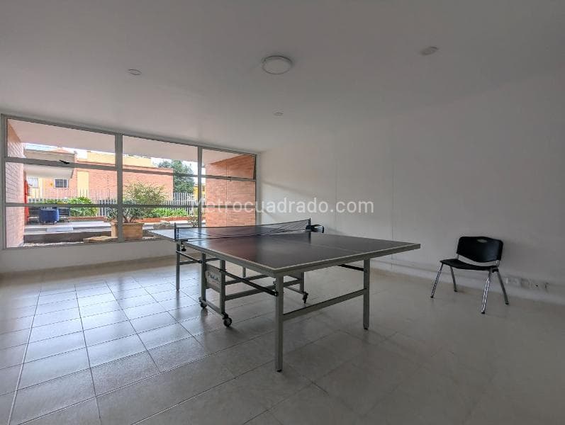 Apartamento en Portales Del Norte, Britalia