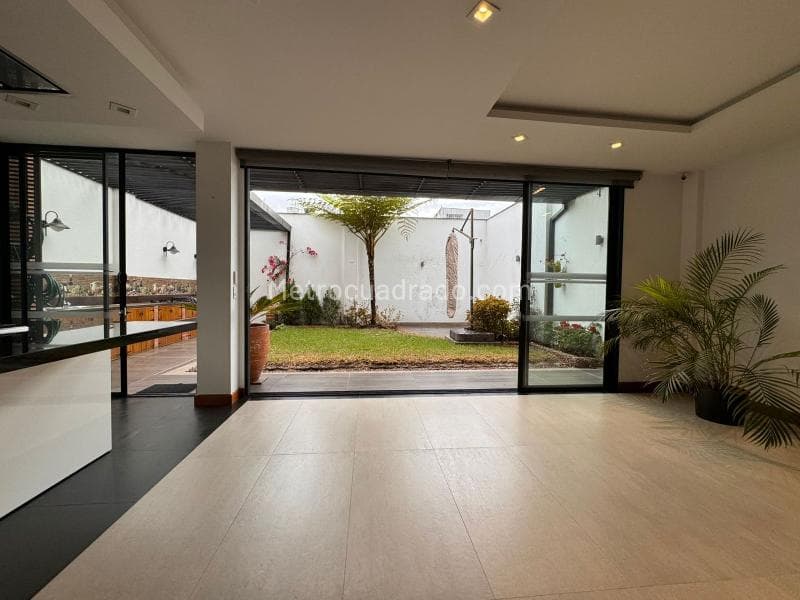 Casa en Las Villas, Niza