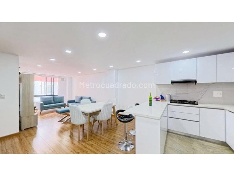 Apartamento en Los Cedros, Usaquén
