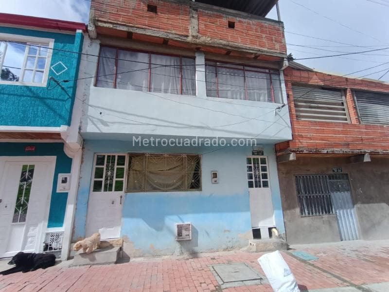 Casa en Naciones Unidas, Lucero