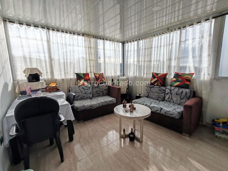 Apartamento en Veinte De Julio, San Cristóbal