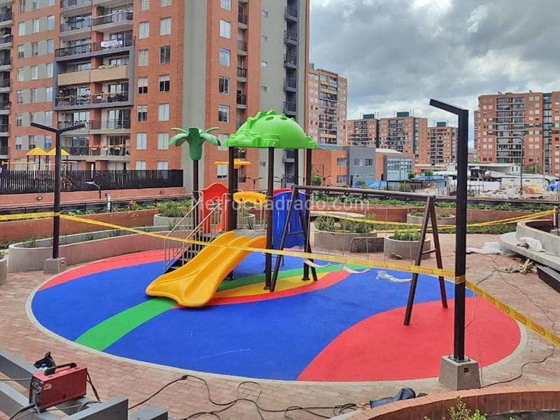 Apartamento en El Dorado Industrial, Engativá