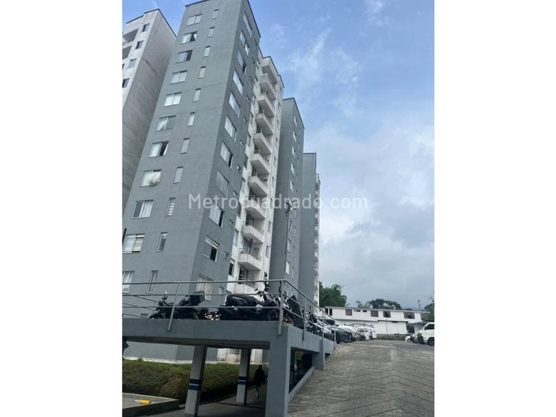 Apartamento en Comuna 07