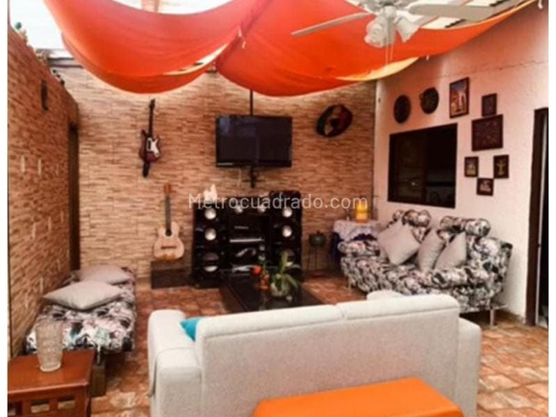 Apartamento en Villa Luz, Tabora