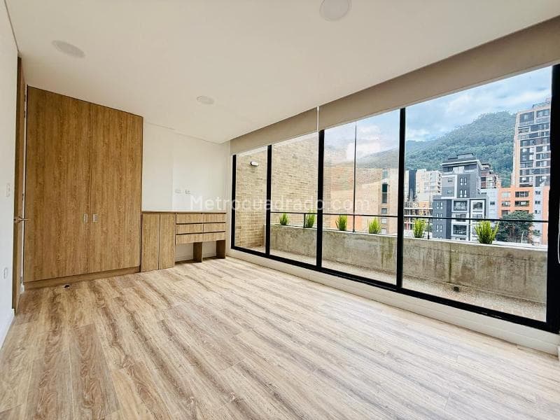 Apartamento en Santa Barbara Oriental, Usaquén
