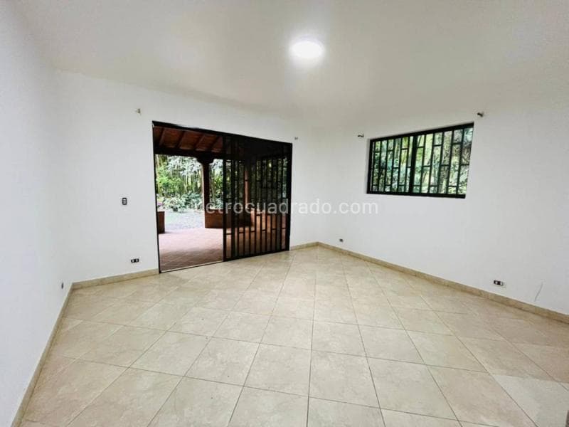Casa en Zona 06