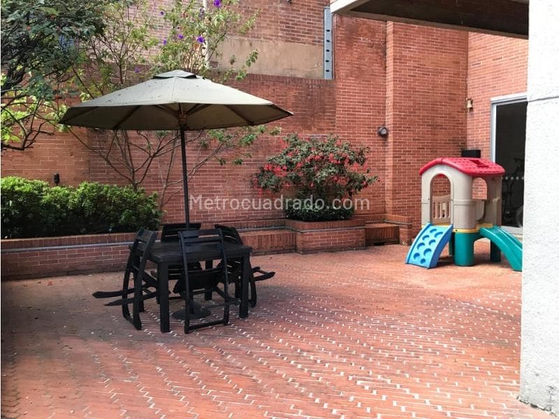 Apartamento en Los Rosales, Chapinero