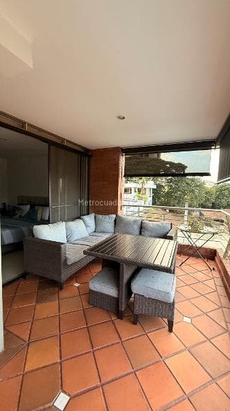 Apartamento en Comuna 2