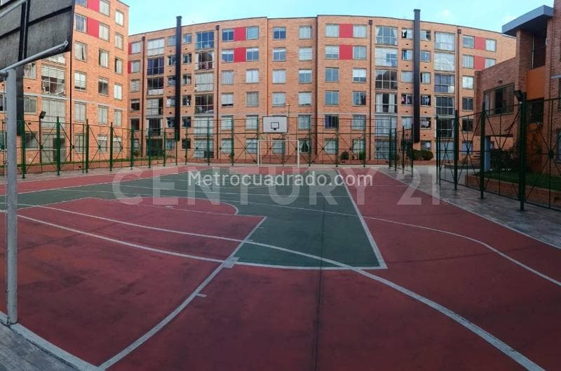 Apartamento en Ciudad Hayuelos, Salitre