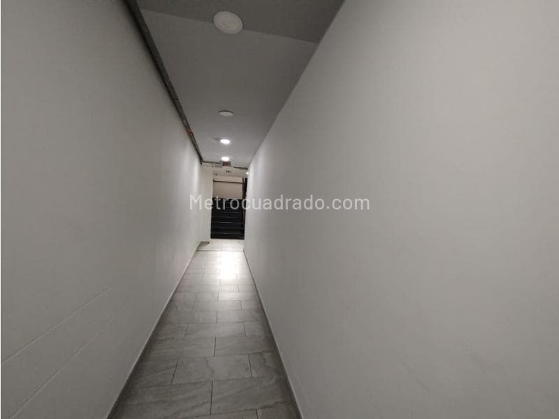 CL 049 036 020