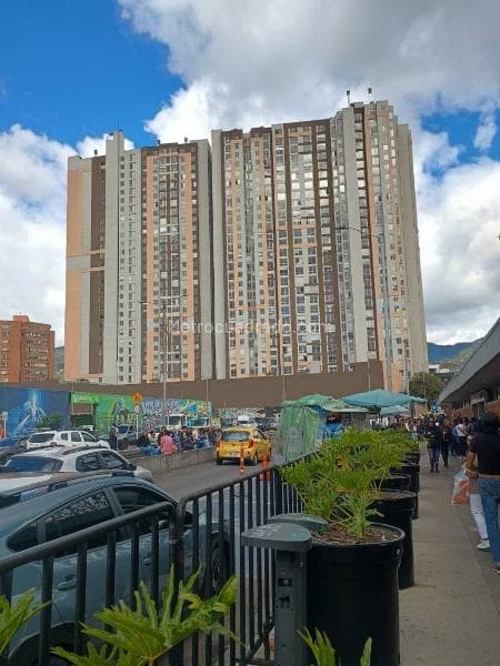 Meridiano 30-26. Calle 24 # 28-20