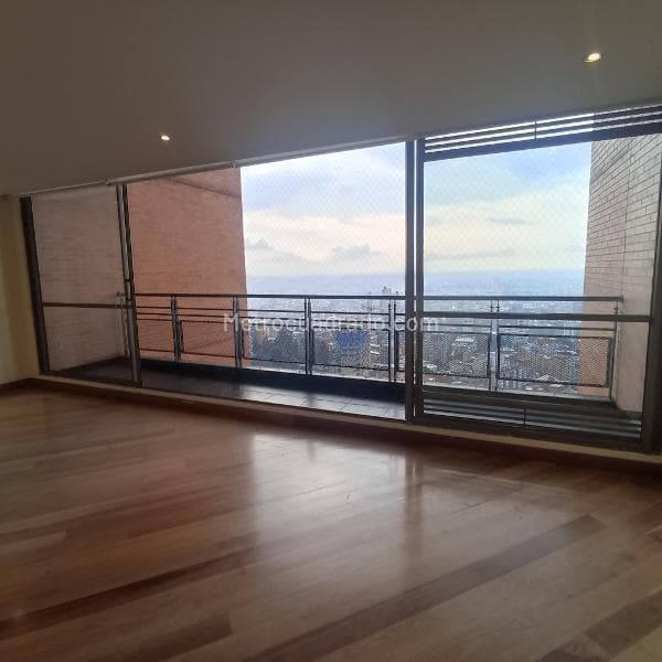 Apartamento en Maria Cristina, Chapinero
