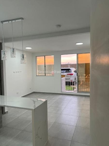 T 52 17 150