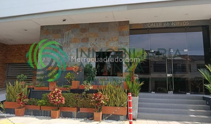Calle 66 # 19a-5