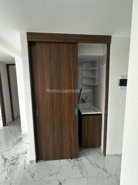Apartamento en Tibana, Puente Aranda