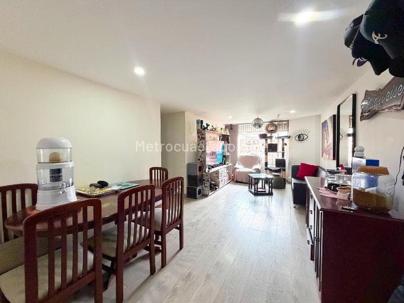 Apartamento en Acacias Usaquen, Usaquén