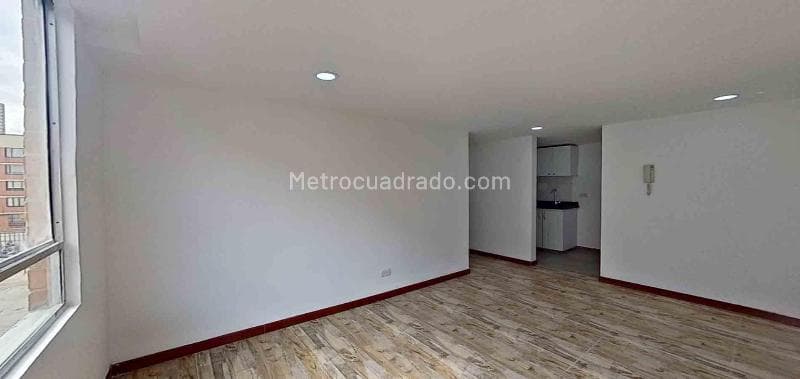 Apartamento en El Pino, Suba