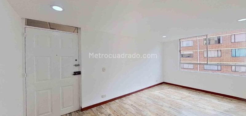 Apartamento en El Pino, Suba