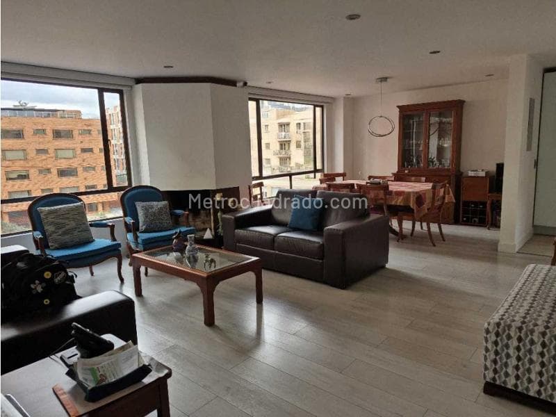 Apartamento en Santa Barbara Occidental, Usaquén