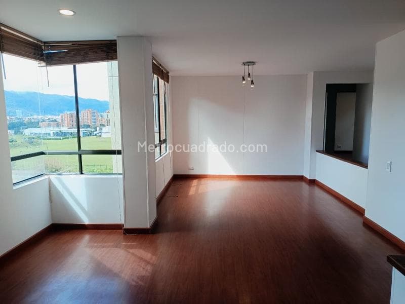 Apartamento en Santa Helena, Britalia