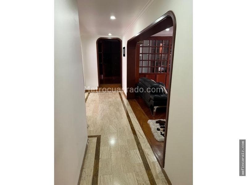 Apartamento en Santa Barbara Central, Usaquén