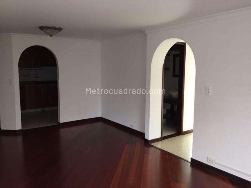 Apartamento en Potosi, Niza