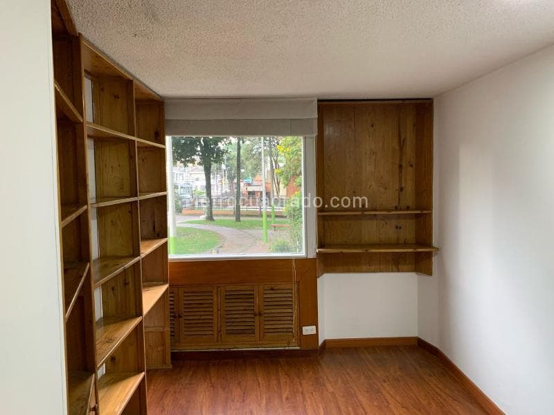 Apartamento en La Castellana, Barrios Unidos