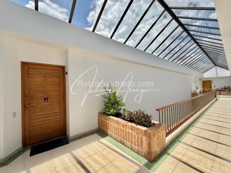 Apartamento en Santa Helena, Britalia