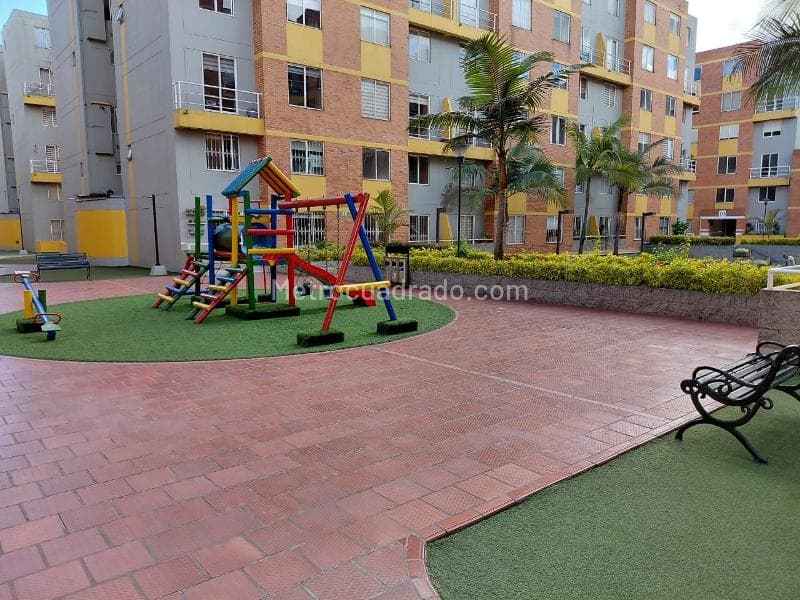 Apartamento en Ciudad Hayuelos, Salitre