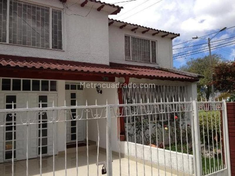 Casa en Santa Cecilia, Salitre