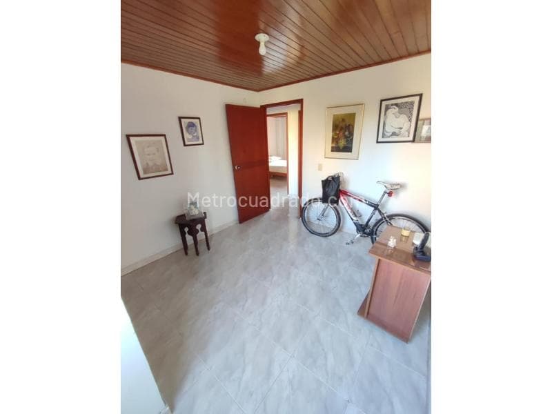 C 78 53 03 PARQUE BOULEVARD VILLA