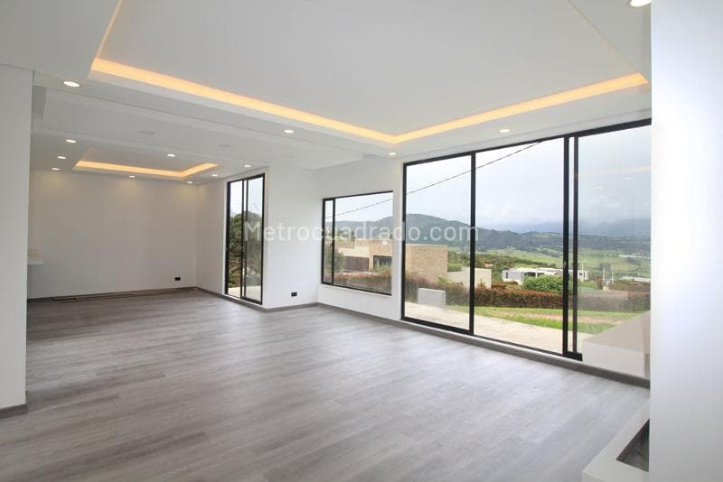 LOTE 7