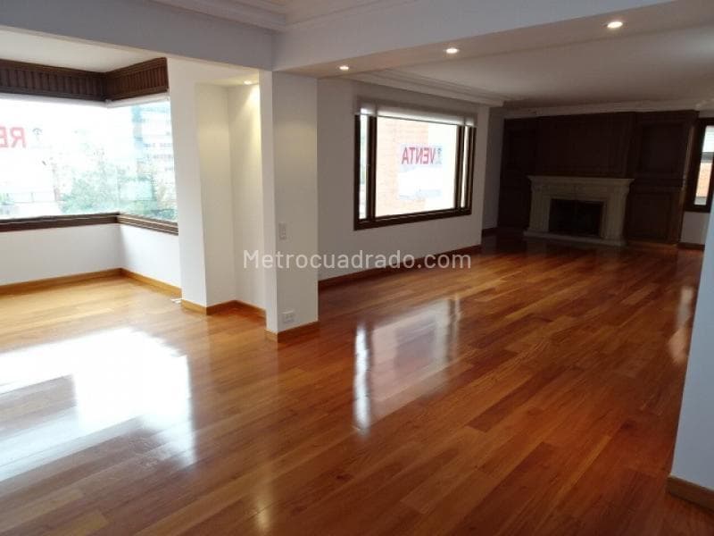 Apartamento en Los Rosales, Chapinero