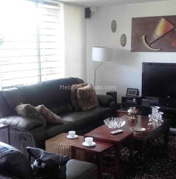 Apartamento en La Uribe, Toberín