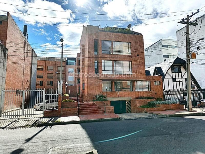 Apartamento en Santa Barbara Central, Usaquén