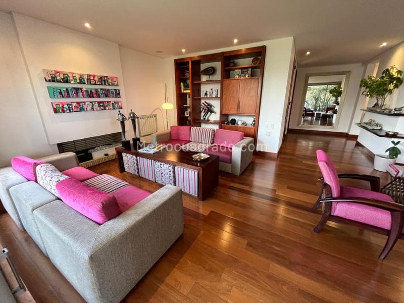 Apartamento en Los Naranjos, Rincón De Suba