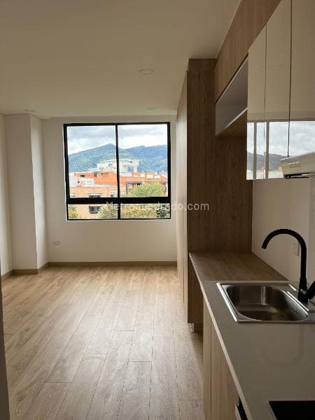 Apartamento en Puente Largo, Niza